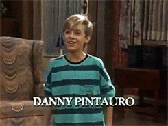 giphy-3318326698
