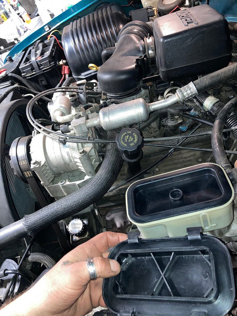 Brake reservoir cap seal gets stuck to reservoir General Discussion