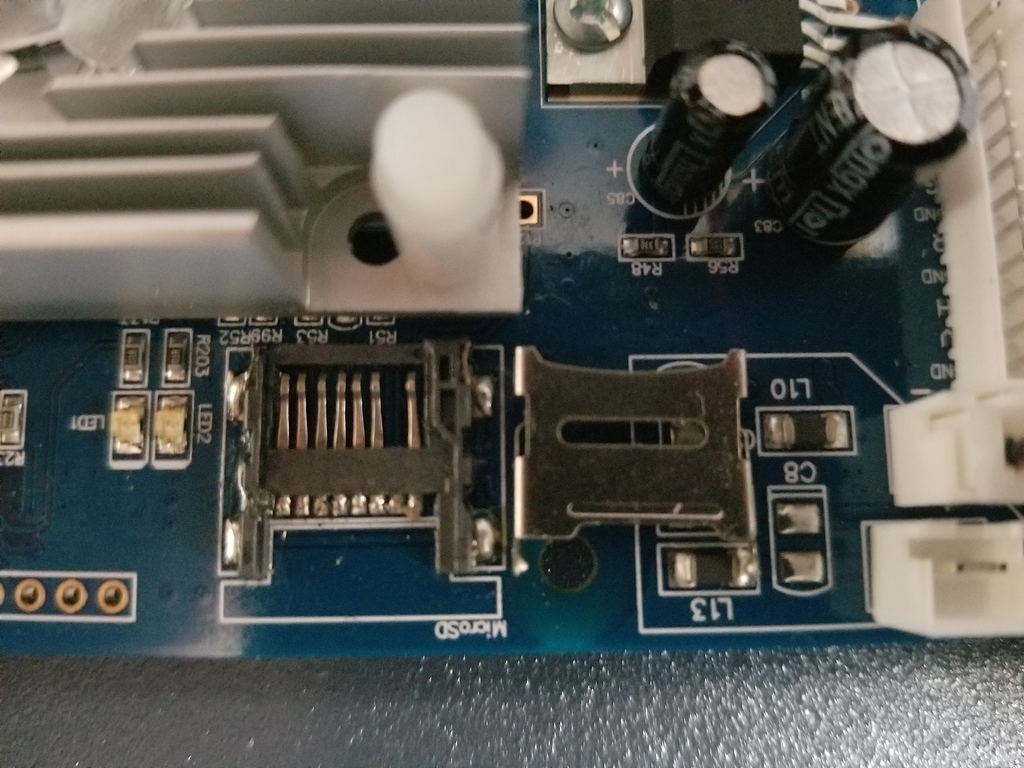Micro SD Card Reader Mount Need help guys! Interconnect