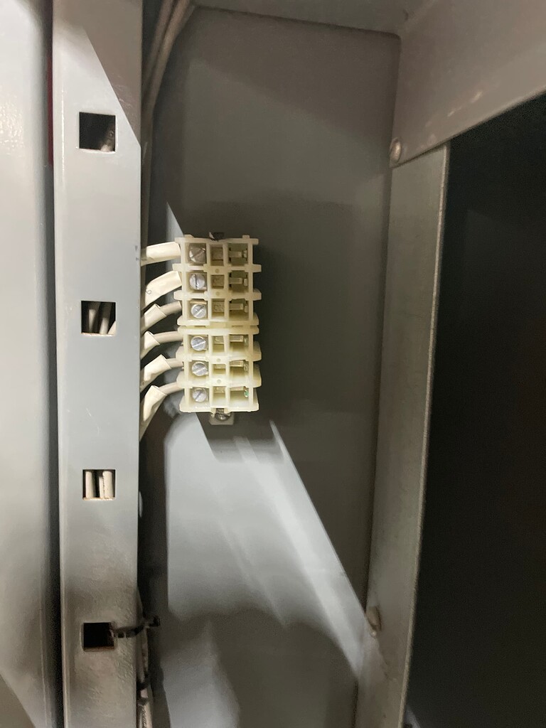 6 POINT TERMINAL STRIP Support Electronic Component and Engineering