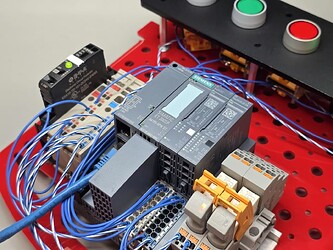 Image of the Siemens Simatic ET 200SP installed on an industrial breadboard.