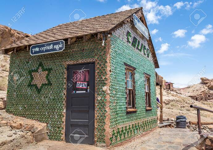 72720763-may-23-2015-house-made-of-glass-bottles-in-calico-ca-usa-calico-is-a-ghost-town-in-san-bernardino