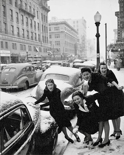Sacramento 1942