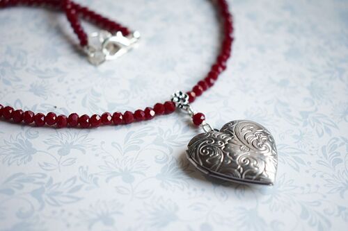 red heart locket