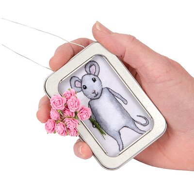 Mouse with roses