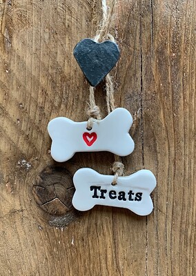 red hearts wood