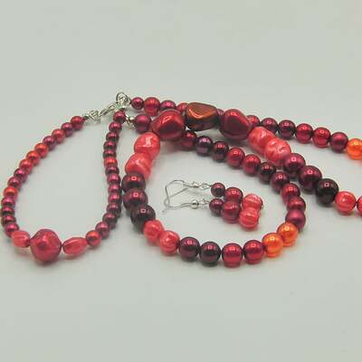 Mixed Red Pearl Bead Jewellery Set, Red Pearl Necklace Bracelet & Earrings