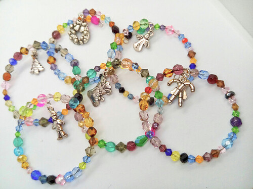 Set of Six Crystal Bead & Silver Plated Charm Memory Wire Christmas Napkin Rings