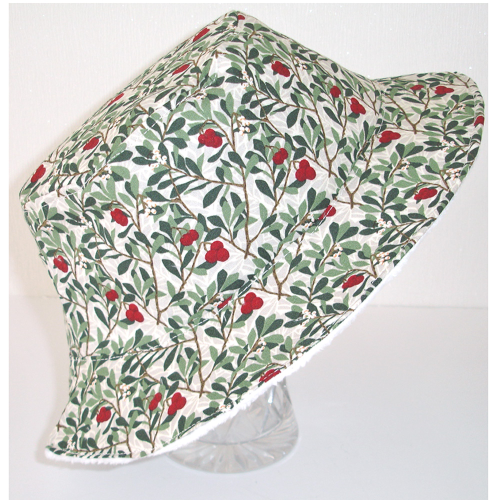 HatBucketWilliamMorrisWinterGardenArbutus(CuddlesoftWhiteReverse)-3