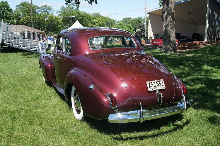 40_Cadillac_(8942210911)