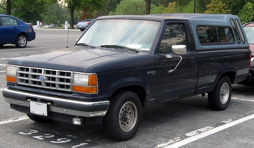 Ford_Ranger_XLT_--_09-22-2010