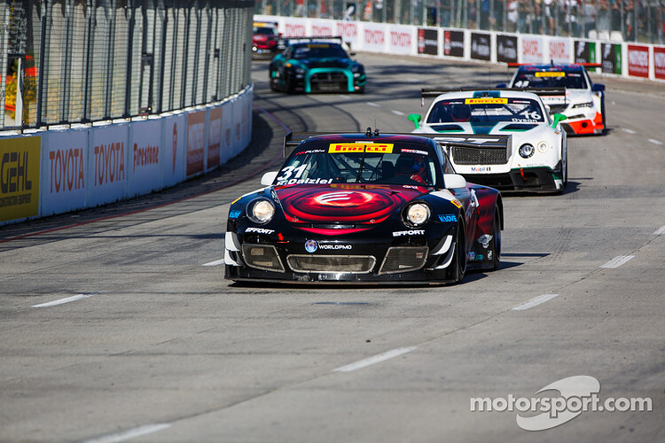 Effort racing GT3R