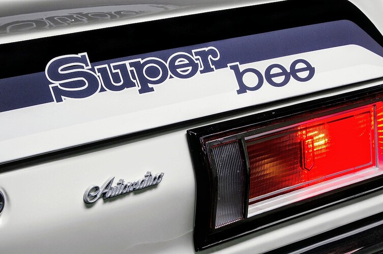 006-1978-valiant-super-bee-stripe~2