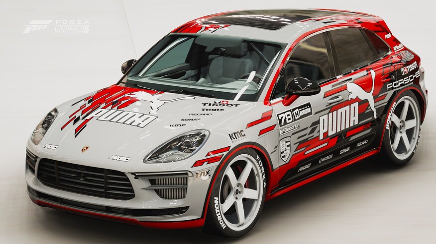 Porsche 2019 Macan Turbo 01