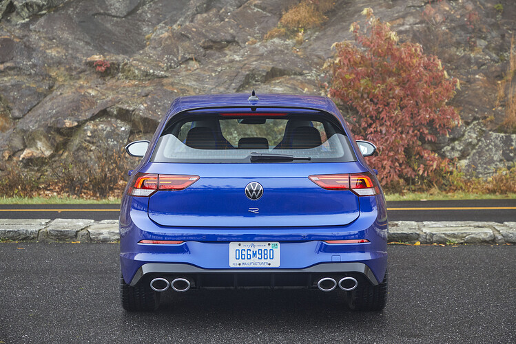 Large-14761-2022GolfR