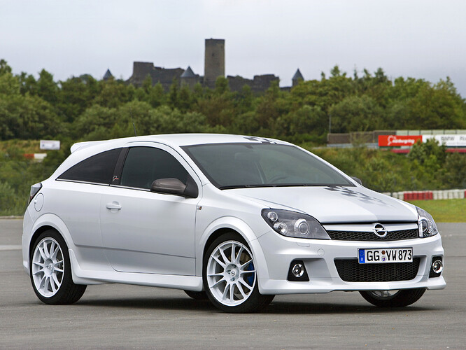 opel_astra_opc_nuerburgring_edition_5