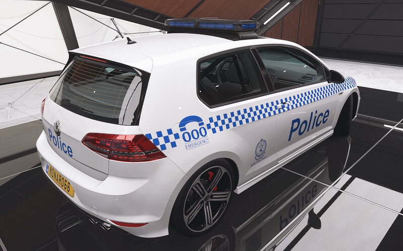 2014 volkswagen Golf R b