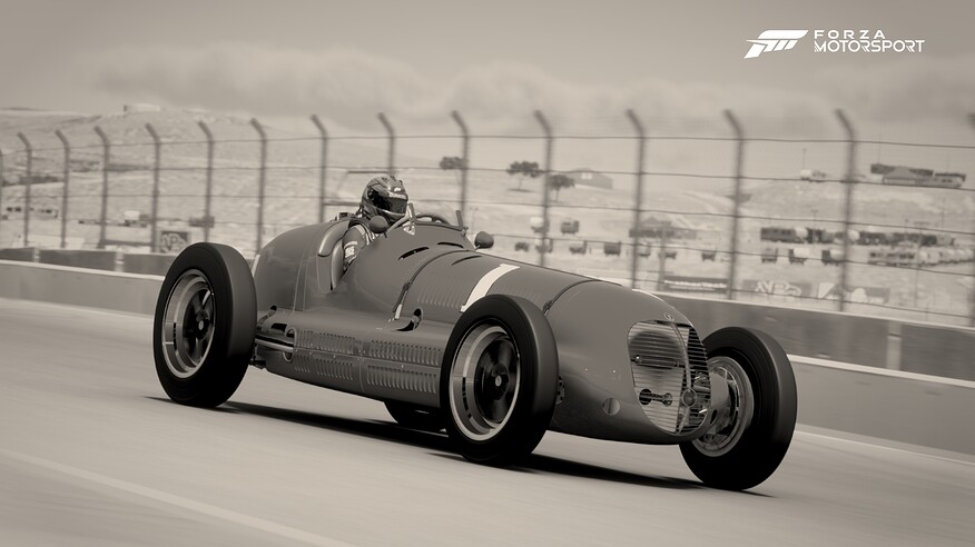 fm-Maserati-8CTF-LagunaSeca-3