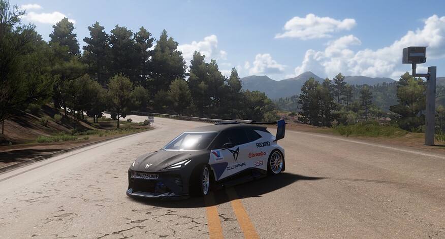 2022 Cupra Urbanrebel Concept_Böschung