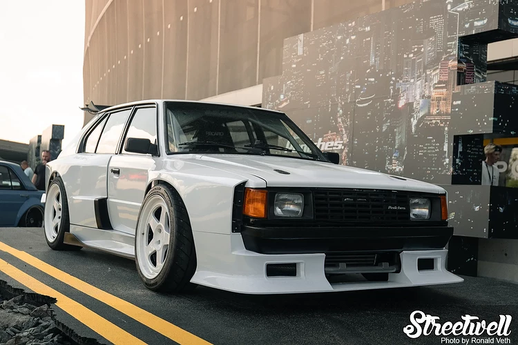 Hyundai-Pony-Peaches-Ultrace-S02A6623
