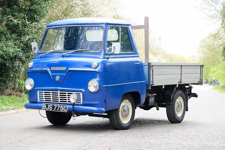 Lot 343 - 1965 Ford Thames 400E Pickup