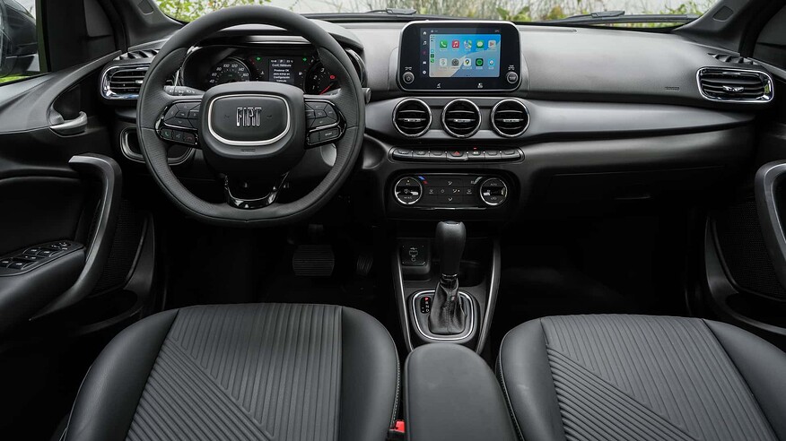 fiat-cronos-2025