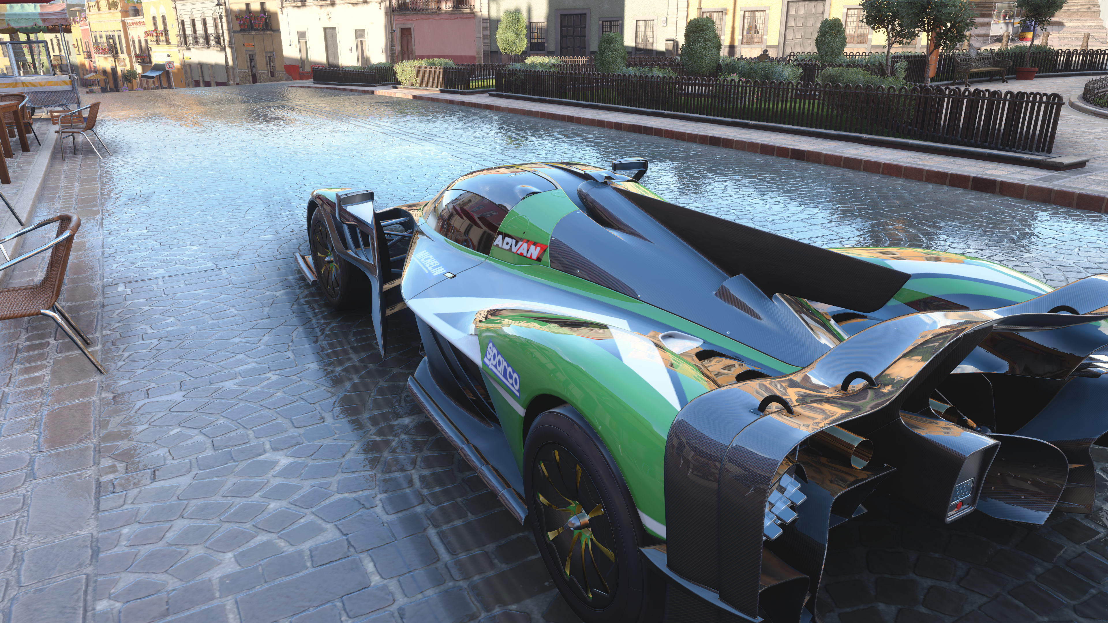 Highlands    「forza」 Hennessey Velociraptor 6X6 Forza Horizon 4 Gameplay | How To