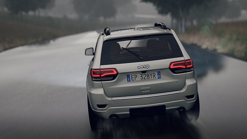 2014 Jeep Grand Cherokee SRT
