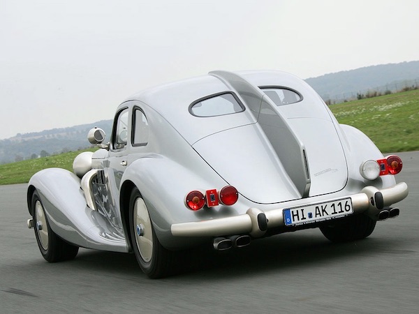 isdera-autobahnkurier-116i-1