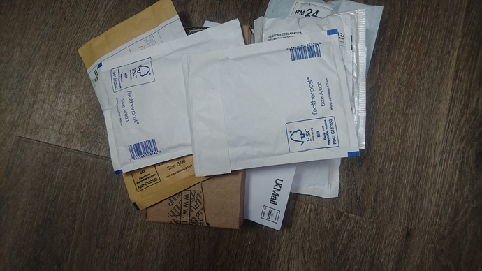 15904873428371168837264