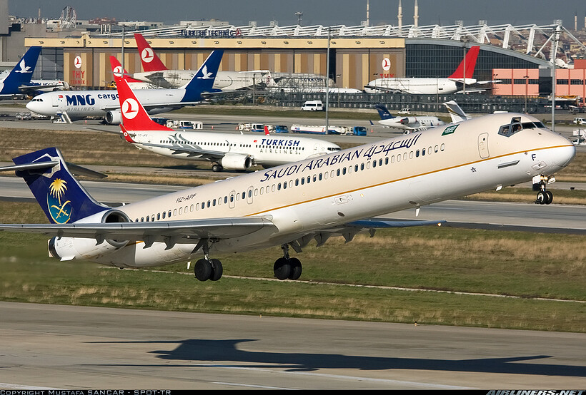 Saudia MD-90 - Features - Infinite Flight Community