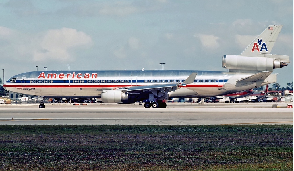 American Airlines MD-11 - Features - Infinite Flight Community
