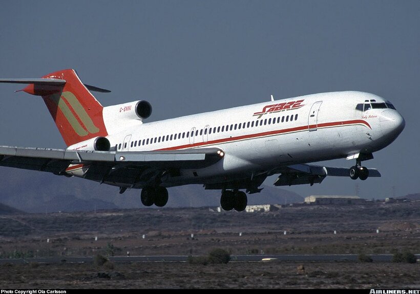 www.JetCollector.com: Braniff International B727-200 w/stand