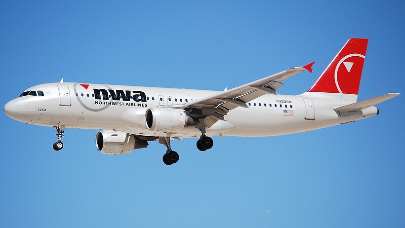 Northwest Airlines A320 (New Livery) - Features - Infinite