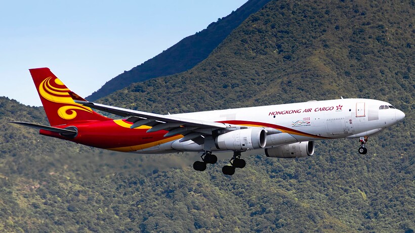 IMG_8248-Enhanced-NRhk aircargo 333f_2