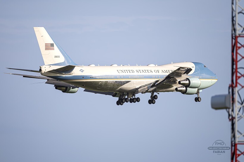 B747-200_VC25_29000-1