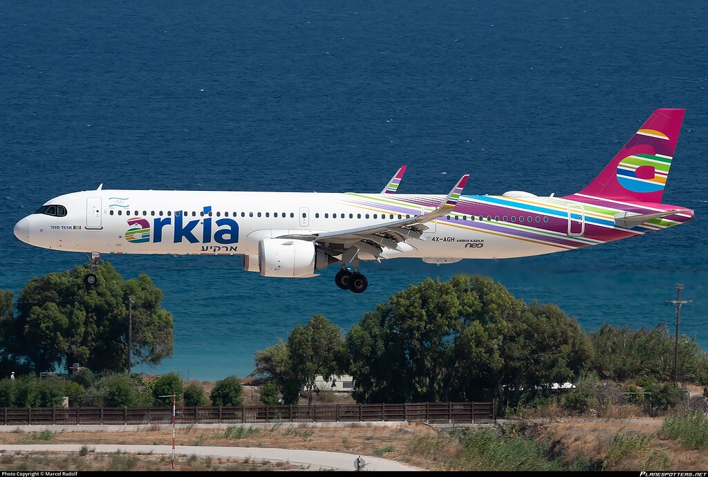 Amazon | スケール飛行機モデル 1:200 アシアナ航空旅客機 A321