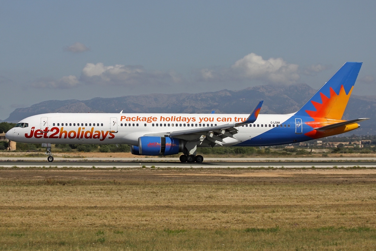 Jet2航空 Airlinertags B757-200 Jet2 G-LSAI: The Last Boeing 757 Turned Aviationtag