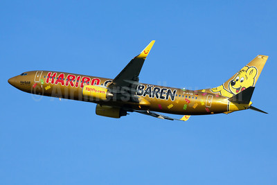 TuiFly Boeing 737-800 Haribo Livery - Features - Infinite