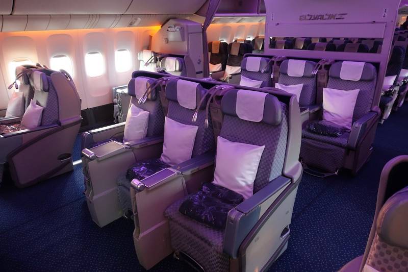 値下げ中　エルアル-イスラエル航空Boeing777-200 El Al To Retrofit Their 777-200 Aircraft With A New Interior