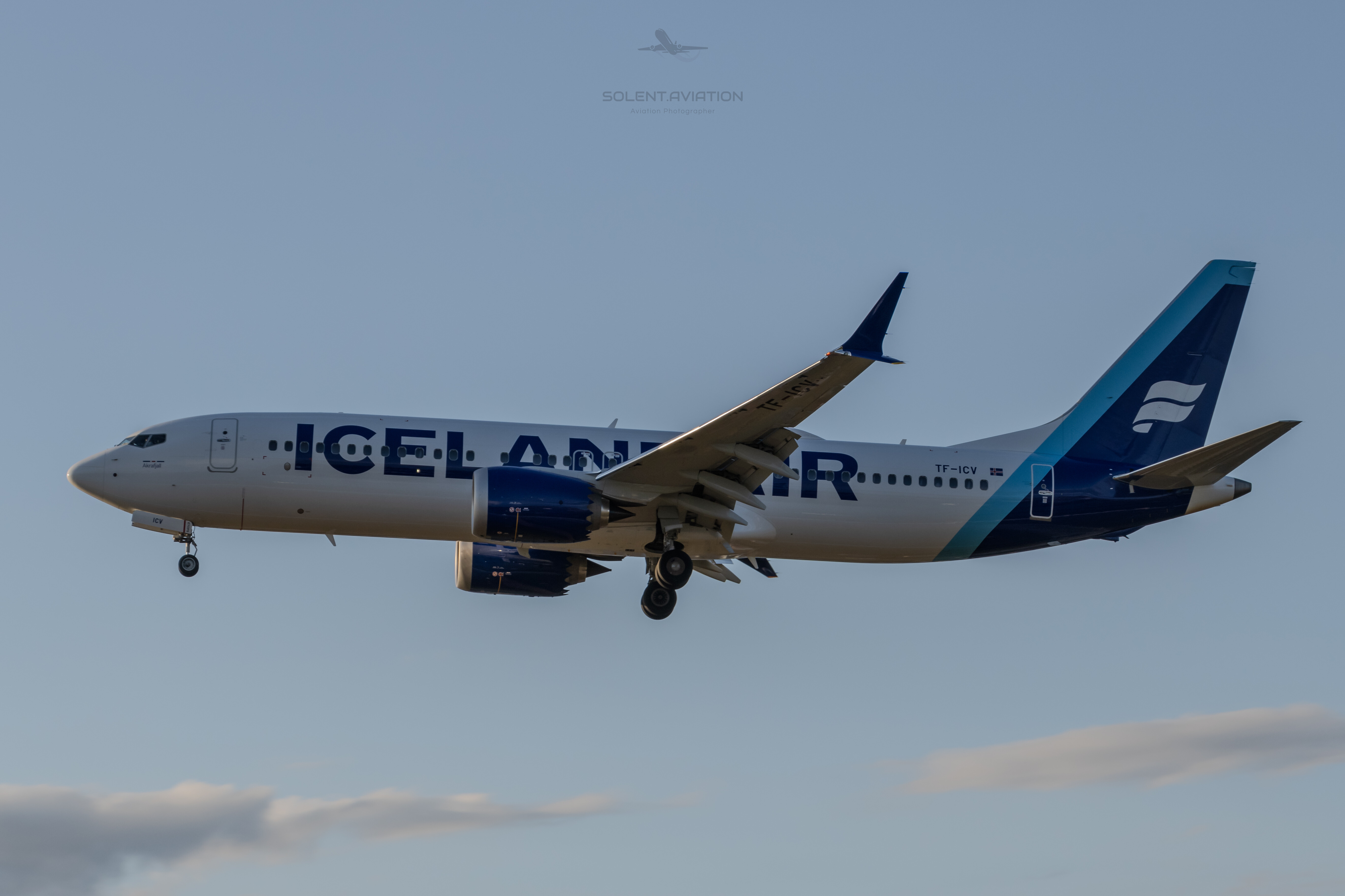 Boeing 737 MAX Series - Page 319 - Features - Infinite