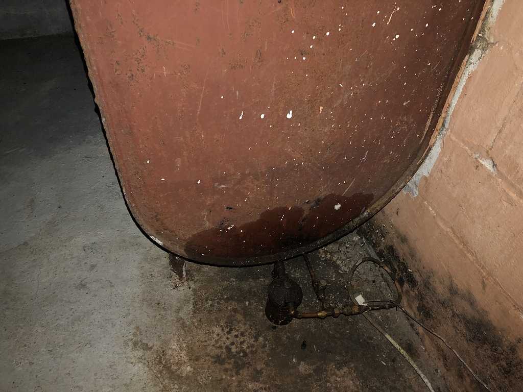 Leaking oil tank? Inspecting HVAC Systems InterNACHI®️ Forum