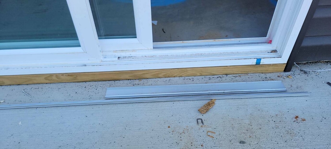 Threshold flashing requirements InterNACHI®️ Forum