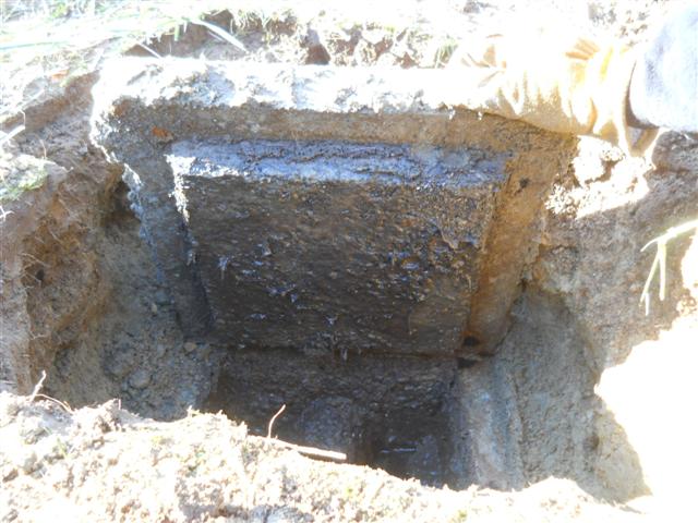 Orlando septic 006 (Small).jpg