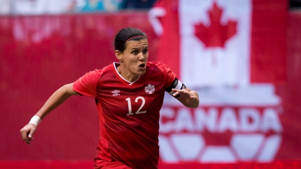 christine-sinclair-20140618[1].jpg