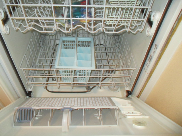 dishwasher2.jpg