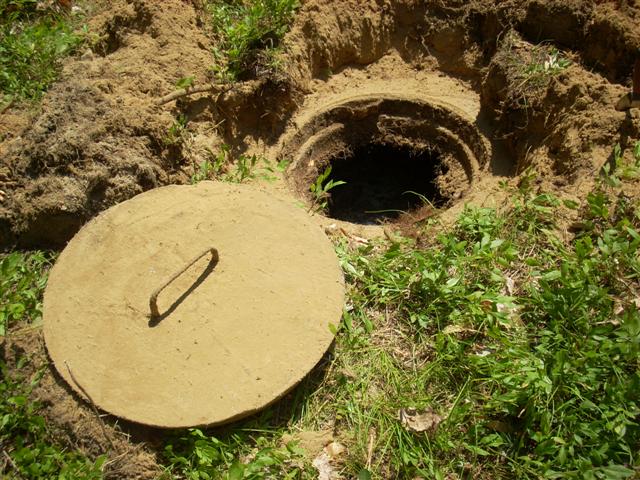 Adams septic 001 (Small).jpg