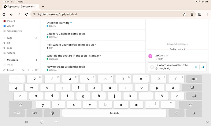 The image shows a screenshot of a web-based forum interface with a list of discussion topics on the left and an open chat conversation on the right, while an on-screen keyboard is displayed at the bottom indicating touchscreen input, likely from a tablet or a mobile device with the interface set to German. (Captioned by AI)