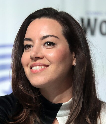 Aubrey_Plaza_by_Gage_Skidmore_2