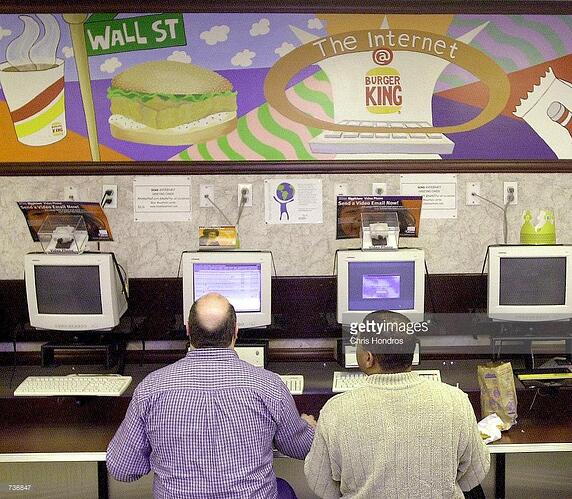 burger-king-internet-cafe-in-2000-customers-at-select-v0-3cvt92s4h3rb1